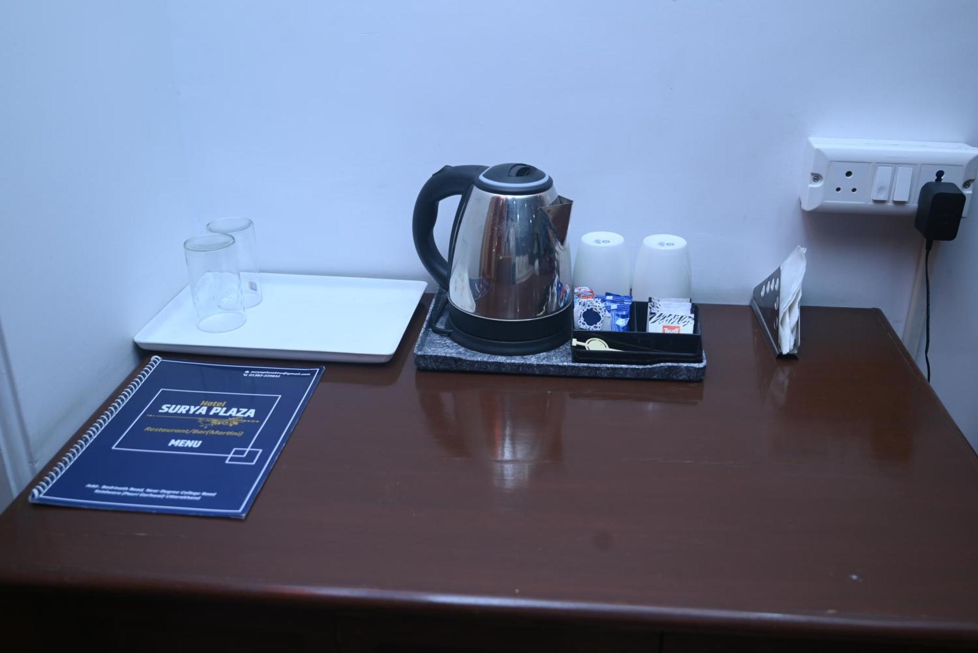 Hotel Surya Plaza Kotdwāra المظهر الخارجي الصورة